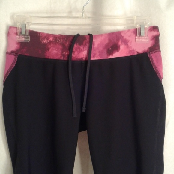Lucy Tech XS workout Capri pink black - Picture 2 of 7